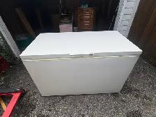 Free delivery used large Kenmore chest freezer white