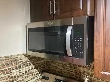 2 Bedrooms   Den   1.5 Bathroom Condo for rent - Photo 4