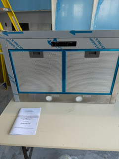 •	Hotte de cuisine 30 '' NEUVE 400 CFM.