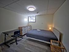 Room For One: - Photo 3