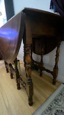 Estate sale, Calgary - Photo 3
