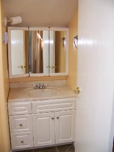 Bright 1 Bedroom Suite - Photo 6