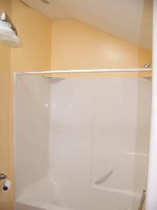 Bright 1 Bedroom Suite - Photo 8