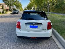 2019 MINI COOPER 5 DOOR - 24,000 KMS - ACCIDENT FREE - ONE OWNER - Photo 6