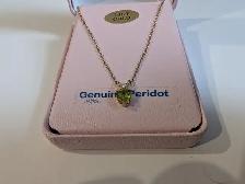 Brand New 10K Yellow Gold Peridot Necklace For Sale - Photo 3
