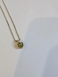 Brand New 10K Yellow Gold Peridot Necklace For Sale - Photo 6