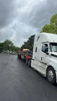 Flatbed Driver - Photo 2