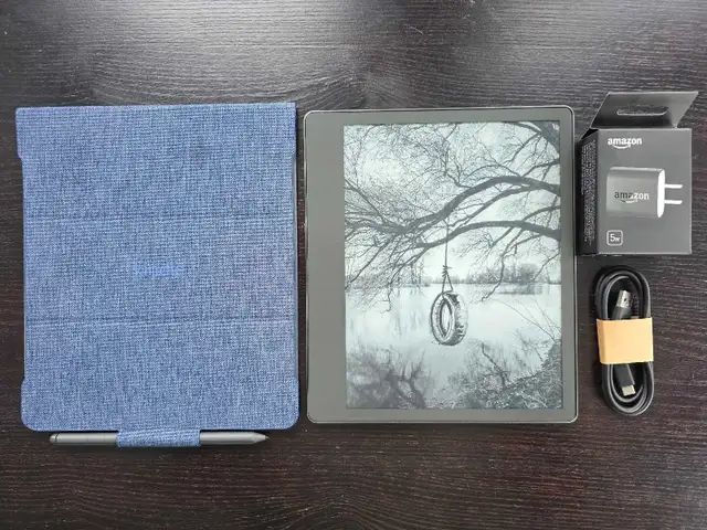 Amazon Kindle Scribe 64GB with Premium Pen