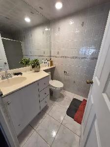 MODERN & CLEAN 2-BEDROOM CONDO FOR RENT NEAR SQUARE ONE! - Photo 7