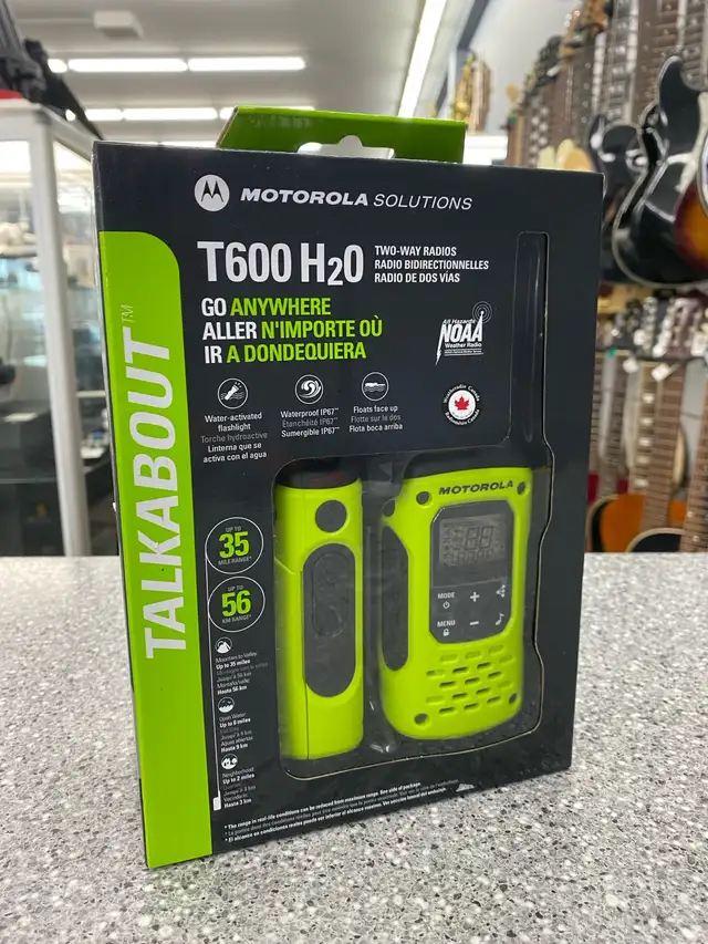 Motorola T600 H20 2 Way Radio