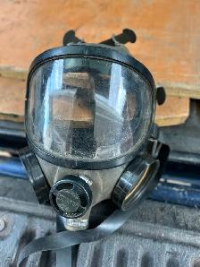 WILSON SAFETY 6700 FULL FACEPIECE RESPIRATORnew never used