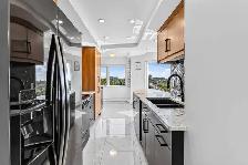 2 Bedroom   2 Bathroom Executive Condo Downtown For Sale - Photo 9
