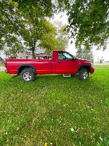 2007 Dodge Ram SLT 2500 4x4 Diesel Long Box 8' - Photo 2