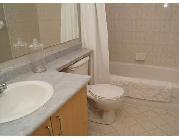 Nice rooms in house for rent, Close to Baseline and Greenbank - Photo 4