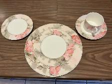 Mikasa dishes - Photo 4