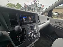2015 Toyota Sienna LE 8 Passanger / Clean Carfax / Certified - Photo 20