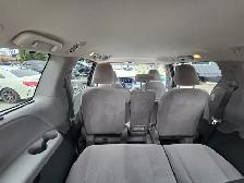 2015 Toyota Sienna LE 8 Passanger / Clean Carfax / Certified - Photo 26