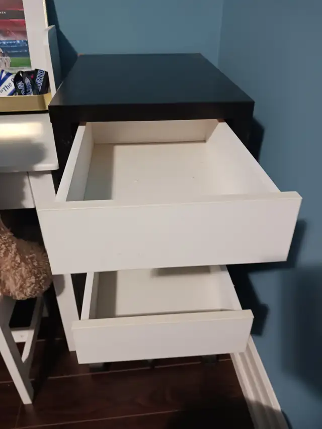 Printer, HP monitor, TV stand, Study table and many more