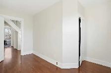 4 Bed 1 Bath House for Rent - Photo 9