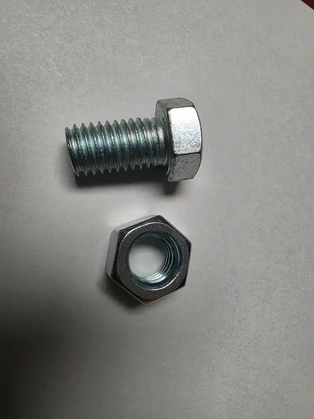 Bolt & Nuts