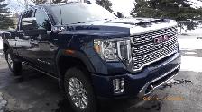 2021 GMC 3500HD Diesel Denali low milage - Photo 2
