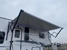 2023 Keystone Avalanche 295RK, LUXURIOUS REAR KITCHEN - Photo 7