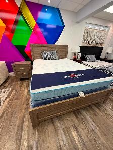Floor Model Queen Bed - Great Price - Photo 2
