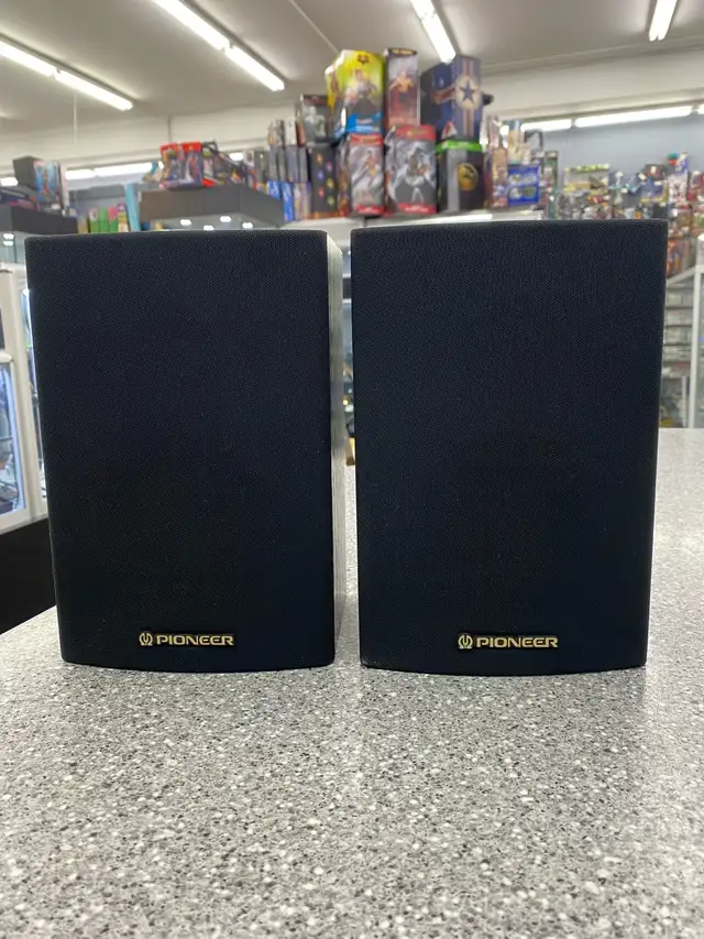 Pioneer HTP702 Bookshelf Speakers