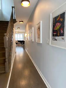 Richmond Hill Primary Bedroom in a Townhouse For Rent - Photo 2