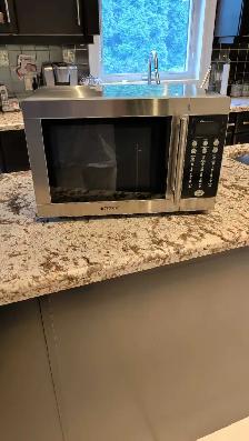 Sylvania Stainless Steel Microwave