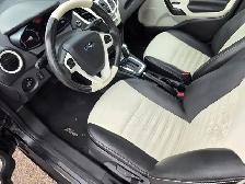 2013 Ford Fiesta Titanium Hatchback Leather Heated Seats Low KM - Photo 8