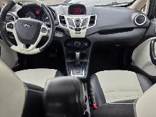 2013 Ford Fiesta Titanium Hatchback Leather Heated Seats Low KM - Photo 13