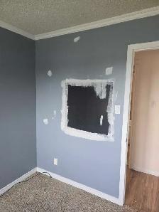 professional painters available - Photo 3