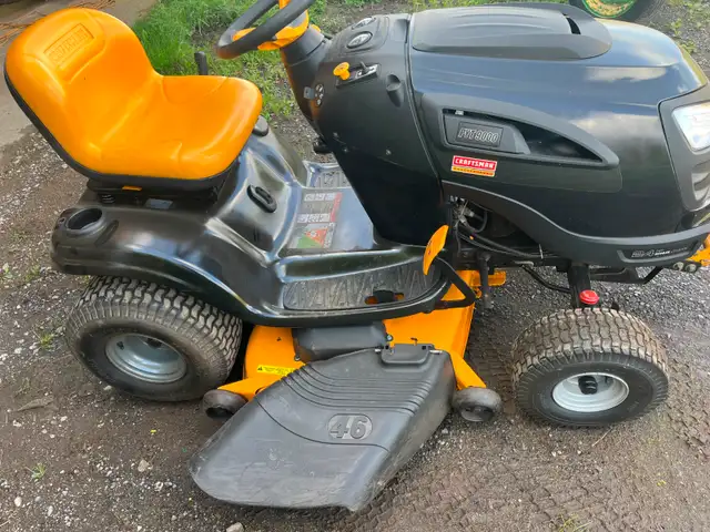 tracteur craftsman avec souffleuse