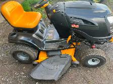 tracteur craftsman avec souffleuse