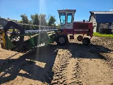 MF 885 Self-propelled Swather With John Deere 30' DSA Header - Photo 2