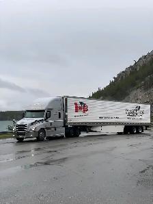 Hiring Flatbed Drivers - Cross-Border USA| Apply Now - Photo 3