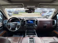 2016 Chevrolet Silverado 1500 High Country 4WD Crew Cab - Photo 9