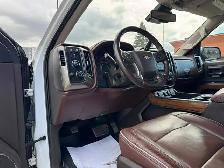 2016 Chevrolet Silverado 1500 High Country 4WD Crew Cab - Photo 10