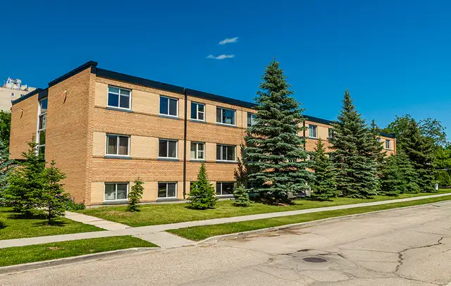Spacious 1 Bedroom Suite in North Kildonan