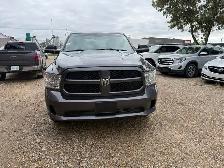 2018 Ram 1500 EXPRESS CREW 4WD ONLY 126K - Photo 2