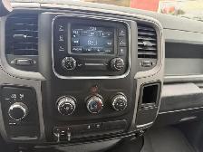 2018 Ram 1500 EXPRESS CREW 4WD ONLY 126K - Photo 10