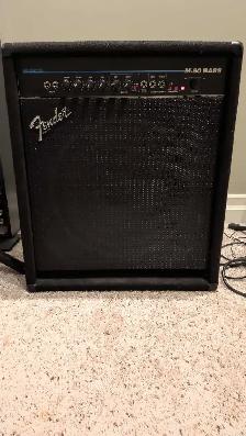 Fender M-80 Bass
