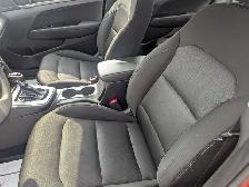 2017 Hyundai Elantra LE   GREAT GAS MILEAGE! - Photo 7