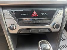 2017 Hyundai Elantra LE   GREAT GAS MILEAGE! - Photo 13