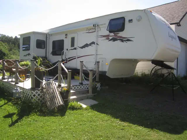 2008 Legends Fifth Wheel
