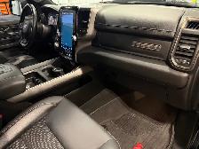 2022 RAM 1500 SPORT CREW 4X4 CLEAN TITLE ONE OWNER - Photo 15