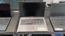 ASUS VivoBook X512FA 15.6' Laptop – Intel Core i7 – 512GB SSD