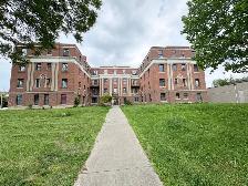 APARTMENT FOR RENT - Photo 2