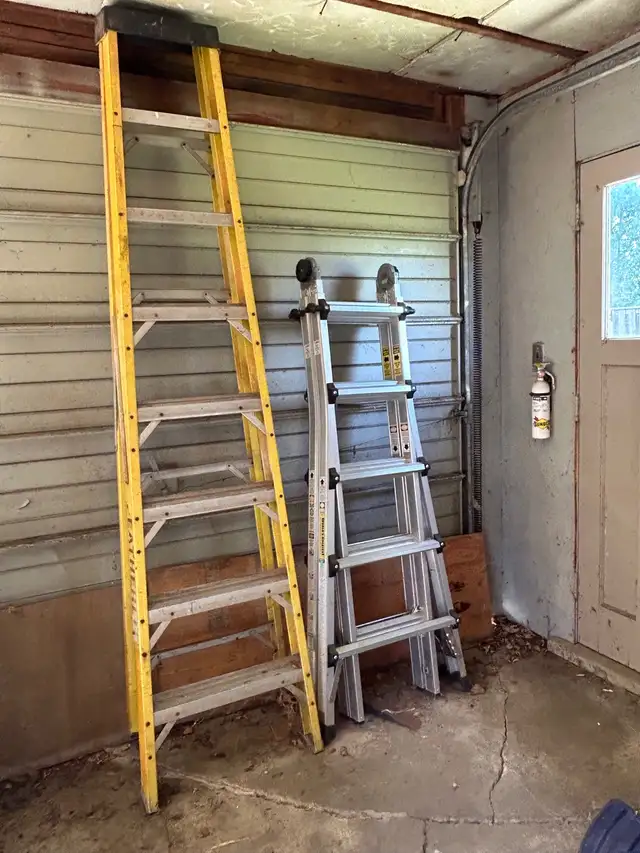 2 ladders